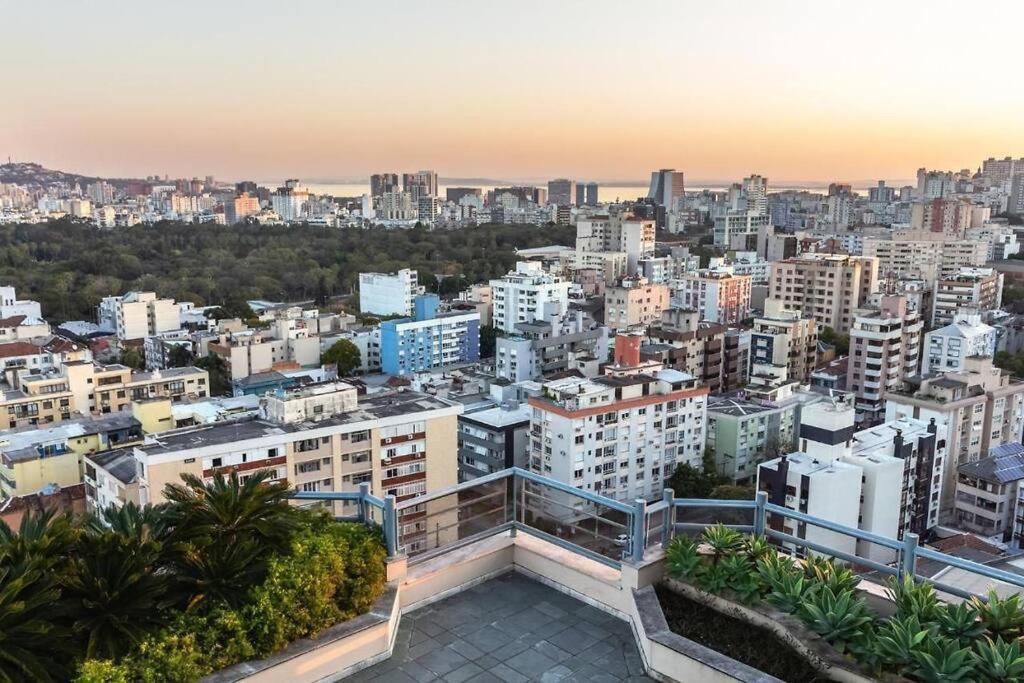 Flat Avenida Independência Porto Alegre Exterior foto